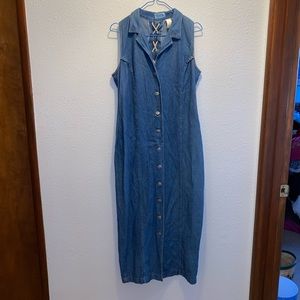 Vintage Denim Dress. Size Large. Sleeveless Dress with Crisscross detail back